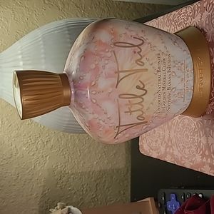 Tattle tail tanning lotion